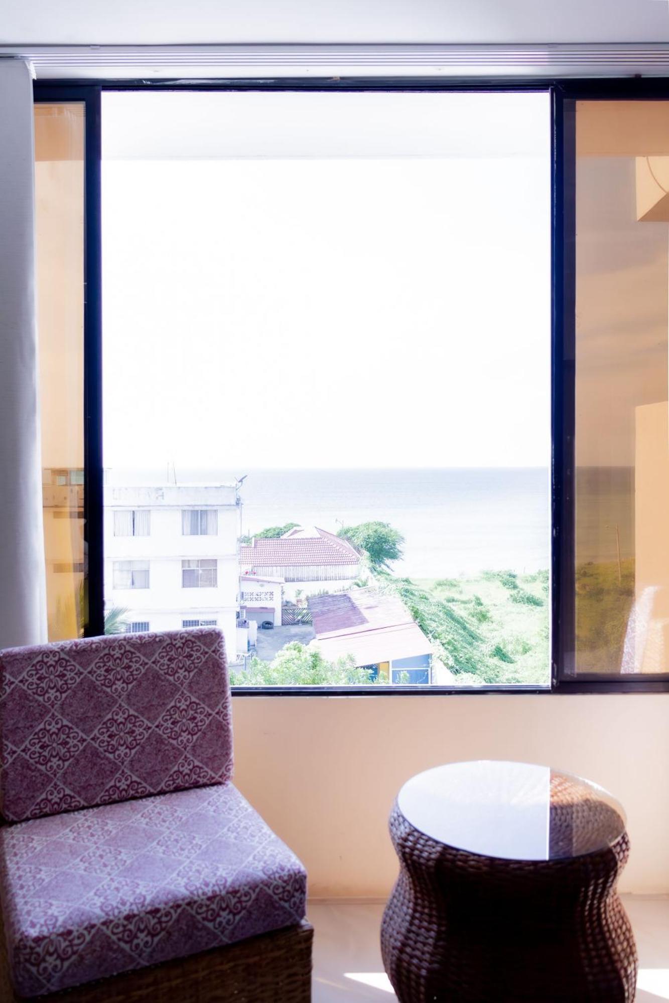 Hostal Antares 만타 외부 사진