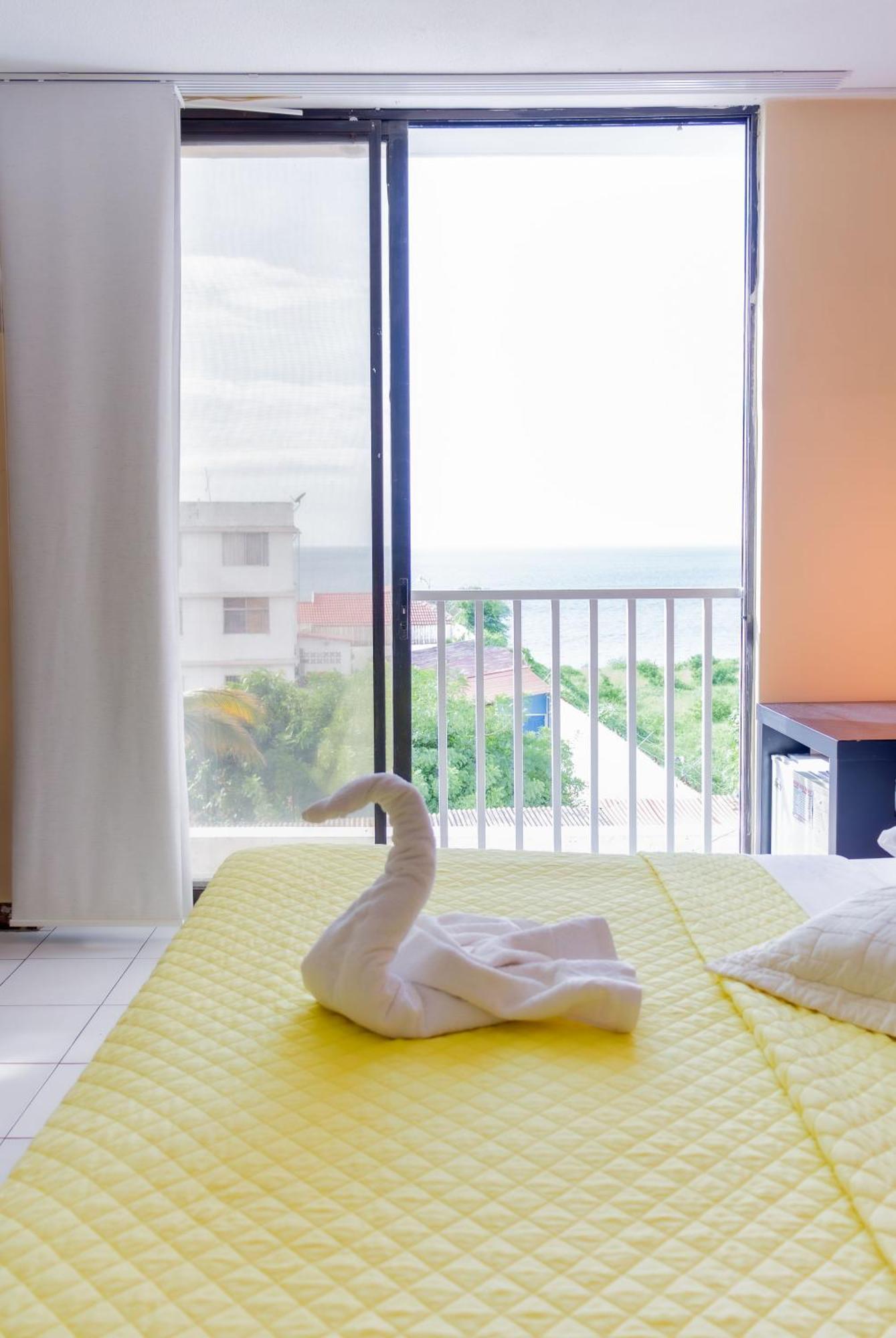 Hostal Antares 만타 외부 사진
